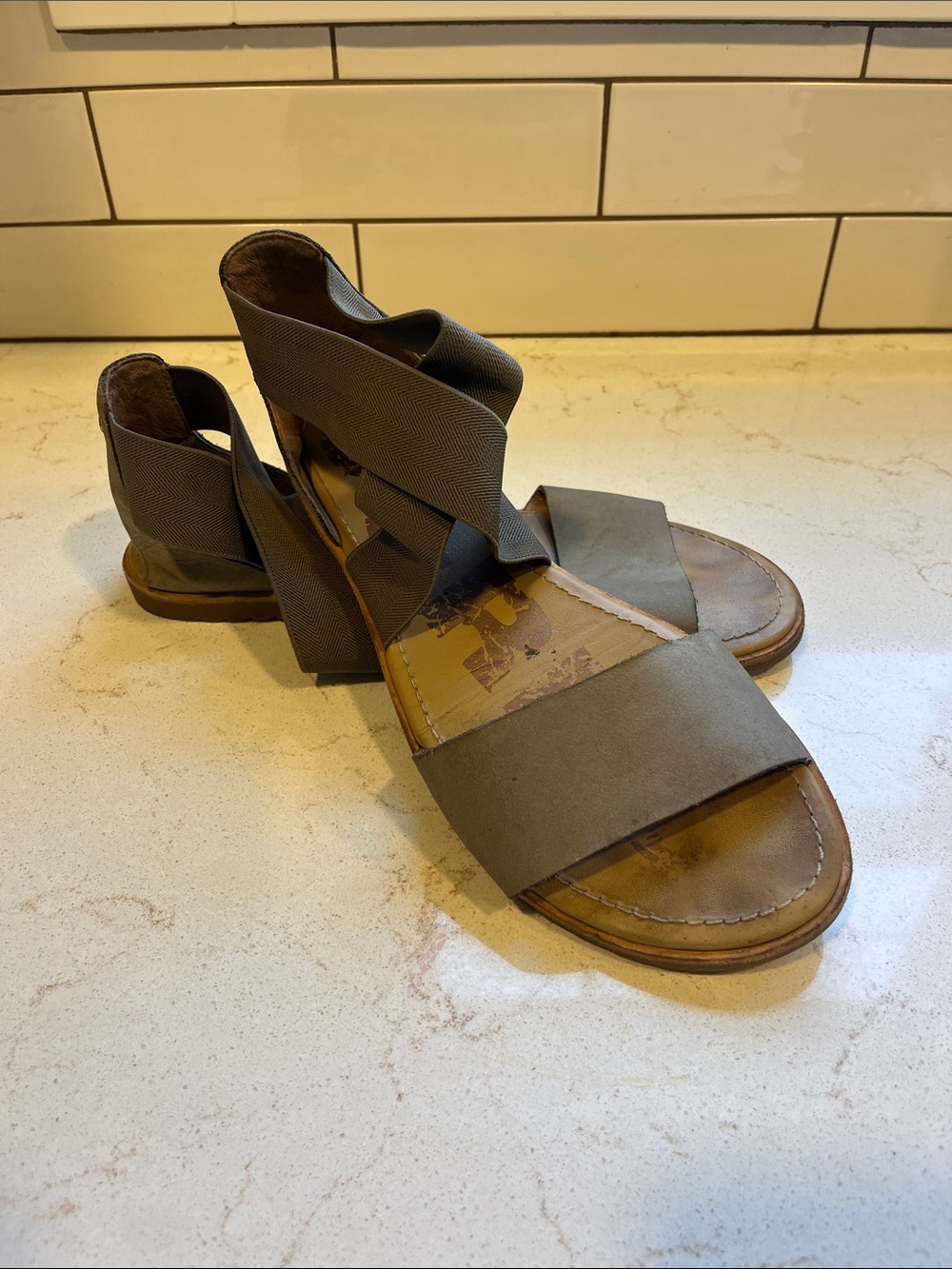 Sorel Ella II Taupe Elastic Crisscross Flat Sandals